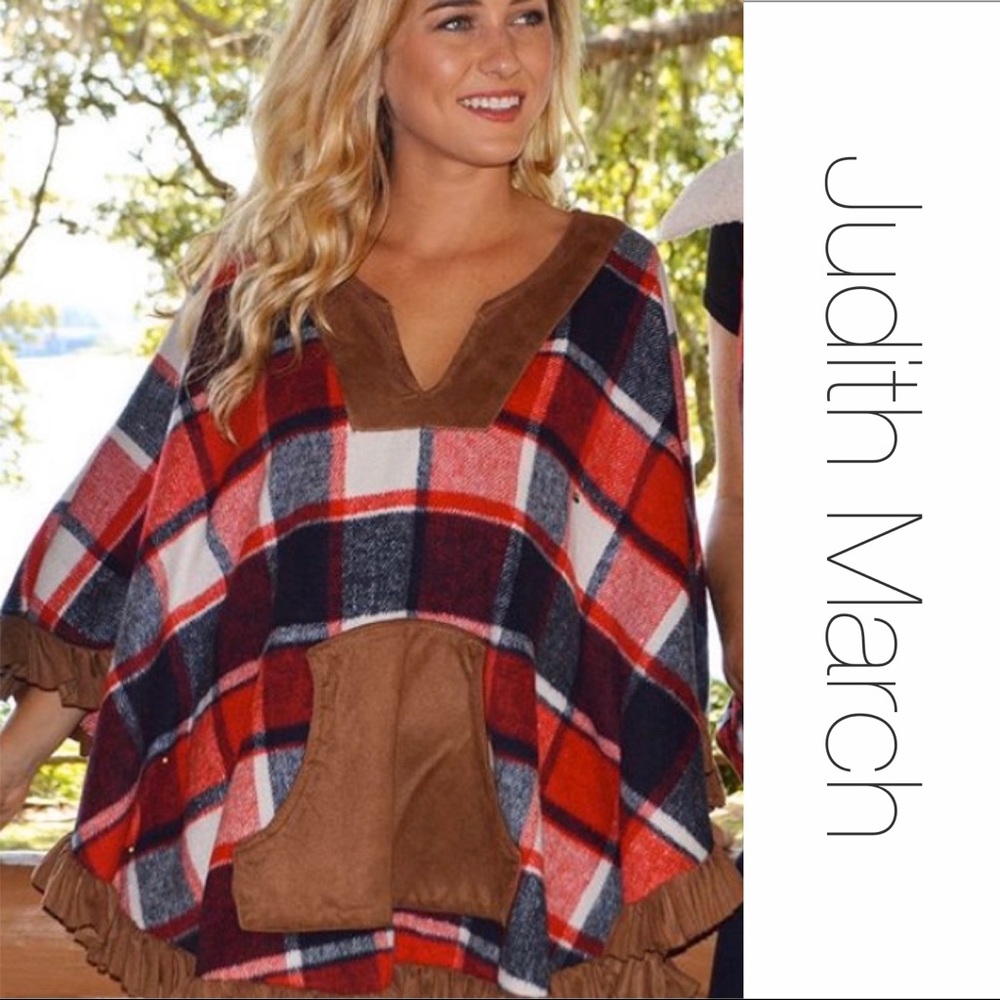 Judith March Plaid Capelet Poncho